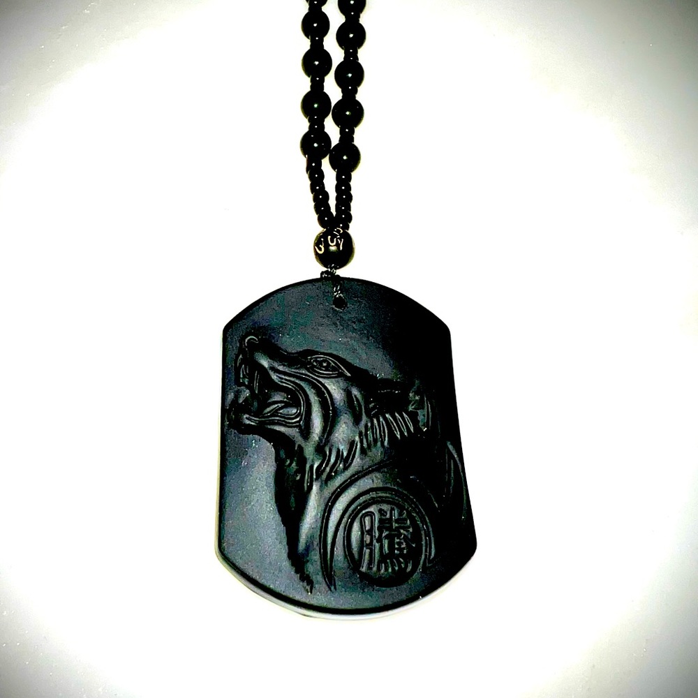 New. Handcrafted Beaded Carved Obsidian Wolf Necklace